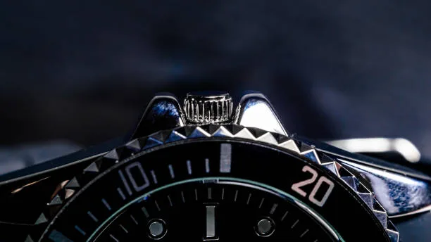 Mechanical wrist watches